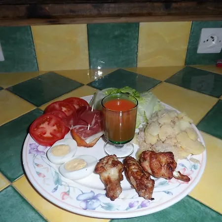 Couette-café Clos Mazerolles Cruzy