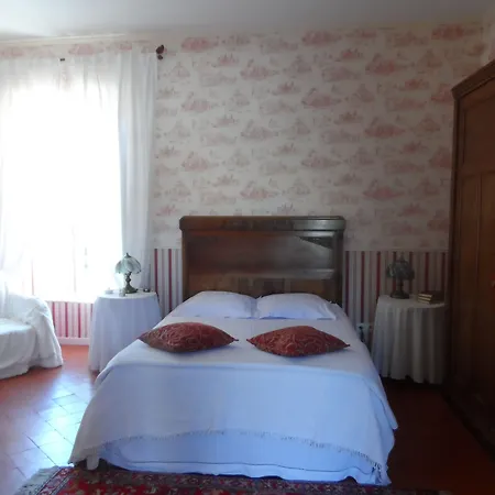 Clos Mazerolles 3* Cruzy